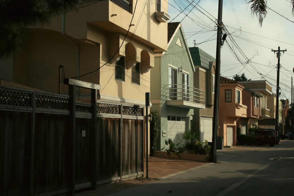 Row of modest houses along a Los Angeles street